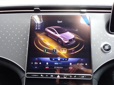 2024 Mercedes-BENZ EQE — миниатюра 42