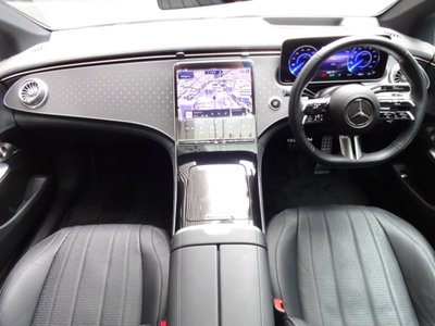2024 Mercedes-BENZ EQE — миниатюра 32