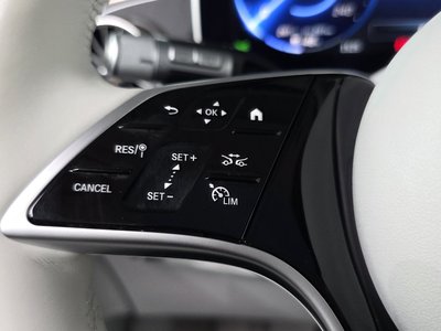 صورة مصغرة 33 لـ 2023 Mercedes-BENZ EQS