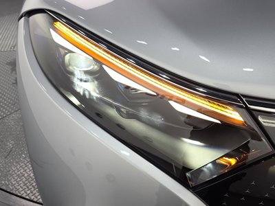 2023 Mercedes-BENZ EQS photo 9
