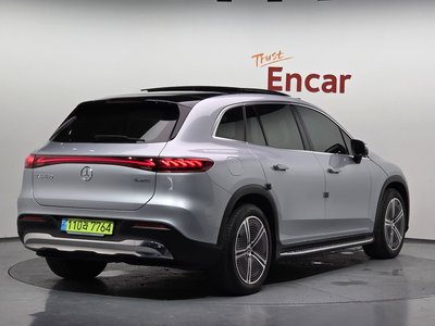 2023 Mercedes-BENZ EQS photo 3