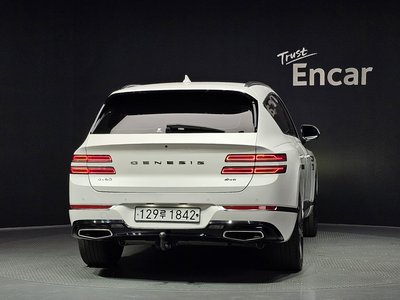GENESIS GV80 - 3