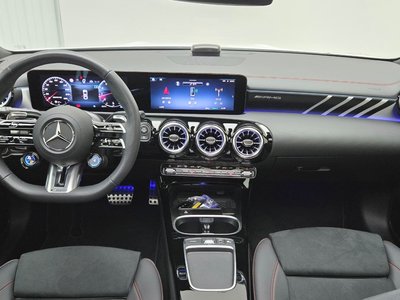 2025 Mercedes-BENZ CLA — фото 4