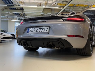 2023 Porsche 718 — миниатюра 20