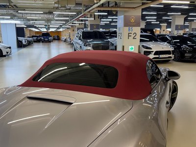 2023 Porsche 718 — миниатюра 19