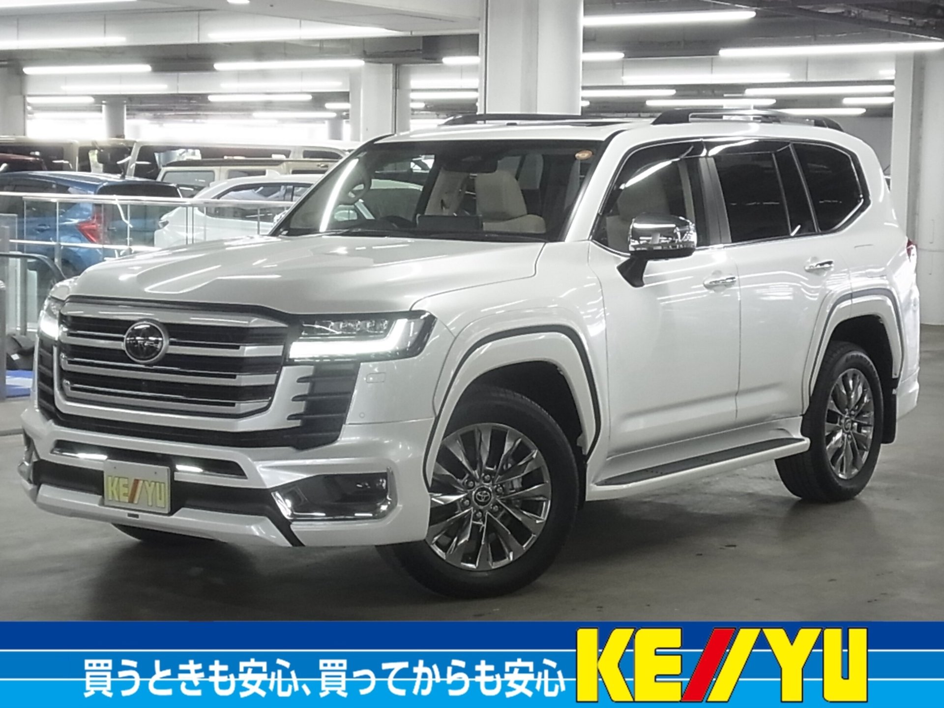 TOYOTA LAND CRUISER 300 - View 1