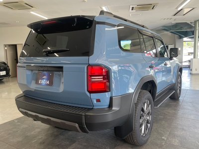 TOYOTA LAND CRUISER 250 - 8