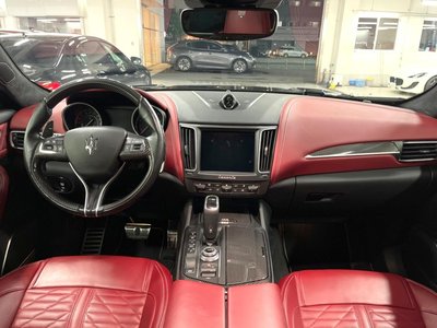 صورة 4 لـ 2019 Maserati LEVANTE