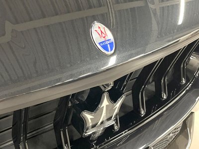 صورة 7 لـ 2019 Maserati LEVANTE