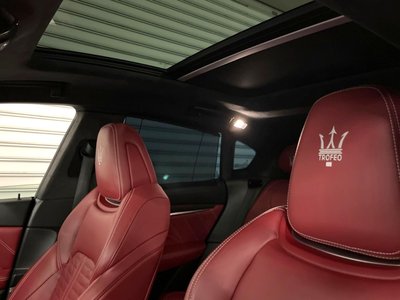 صورة 5 لـ 2019 Maserati LEVANTE