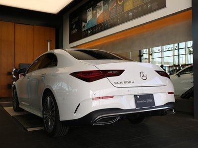 MERCEDES-BENZ CLA - 10