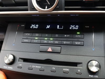 صورة مصغرة 15 لـ 2014 Lexus RC F