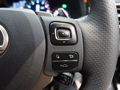 صورة مصغرة 21 لـ 2014 Lexus RC F