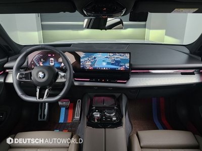 BMW 5 SERIES - 4