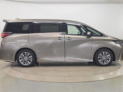 2023 Toyota ALPHARD 照片 4