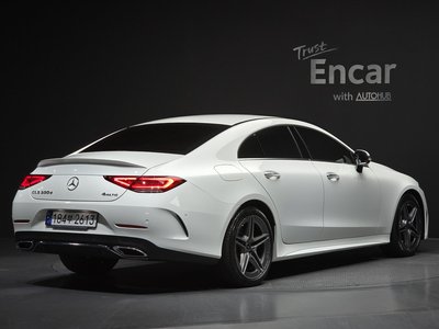 MERCEDES-BENZ CLS - 4