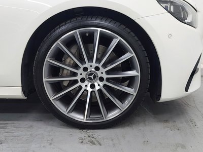 MERCEDES-BENZ E-CLASS - 6