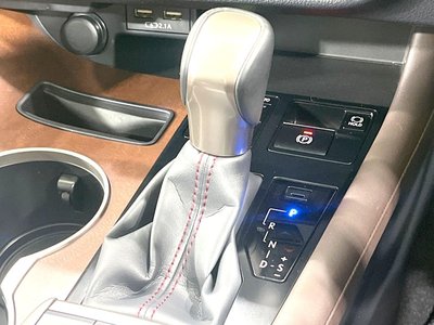 صورة مصغرة 60 لـ 2019 Lexus RX