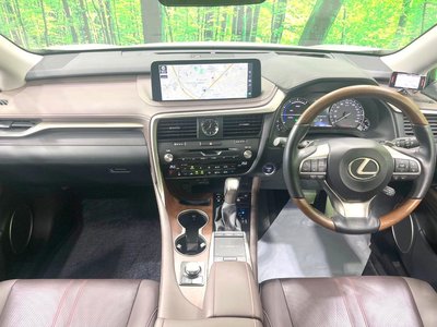 صورة 2 لـ 2019 Lexus RX