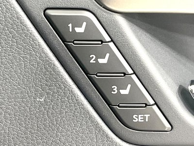 صورة مصغرة 46 لـ 2019 Lexus RX