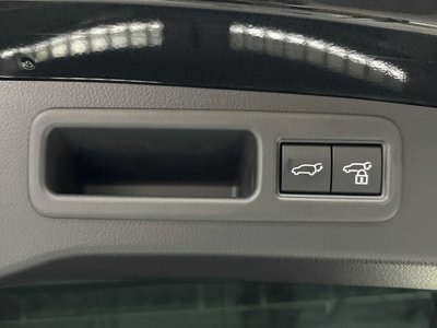 صورة مصغرة 27 لـ 2025 Lexus RX