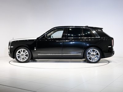 ROLLS-ROYCE CULLINAN - 5