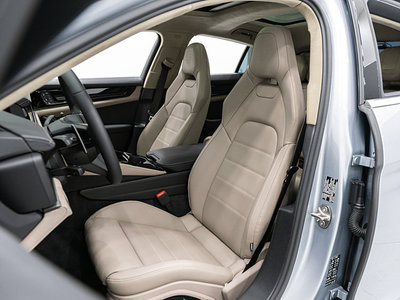 PORSCHE PANAMERA - 10