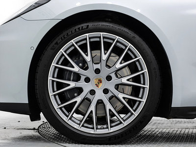 PORSCHE PANAMERA - 6