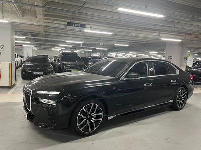 BMW 7 SERIES - 1