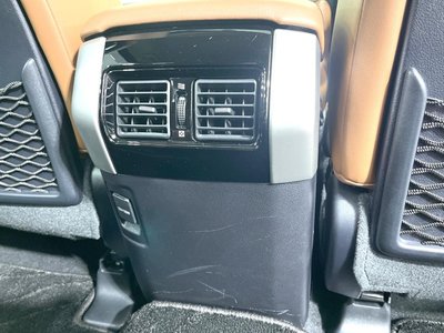 صورة مصغرة 43 لـ 2022 Toyota LAND CRUISER PRADO