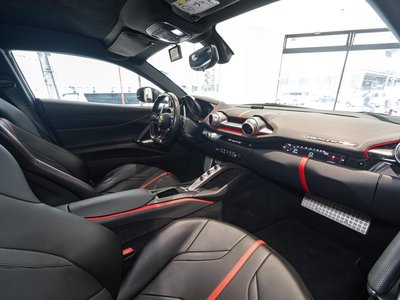 2017 Ferrari 812 SUPERFAST — фото 35