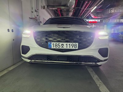 2026 Genesis GV70 照片 1