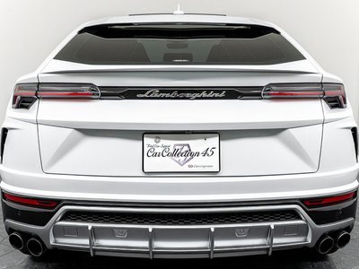 LAMBORGHINI URUS - 5