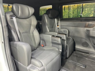 TOYOTA ALPHARD - 10