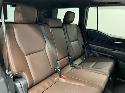 2024 Toyota LAND CRUISER 250 — миниатюра 26