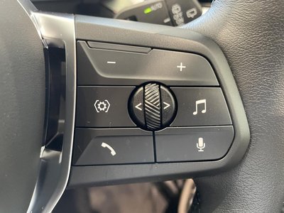2025 BMW X1 thumbnail 35