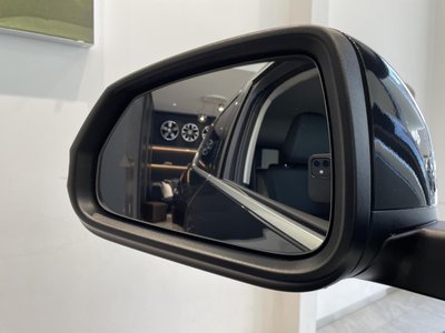 2025 BMW X1 thumbnail 40