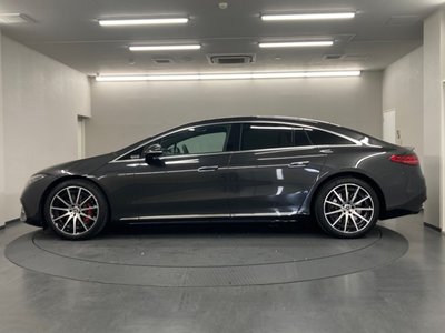 MERCEDES-BENZ EQS - 9