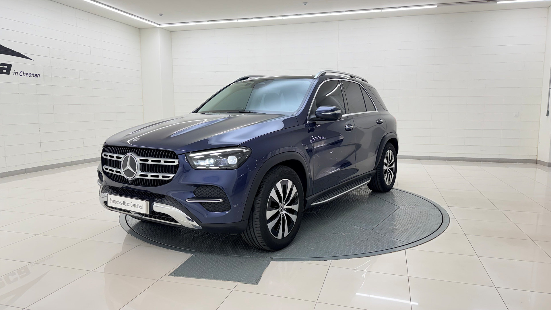 MERCEDES-BENZ GLE - View 1