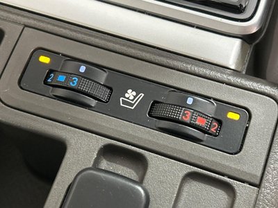 TOYOTA LAND CRUISER PRADO - 7