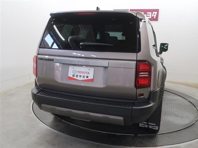 TOYOTA LAND CRUISER 250 - 10