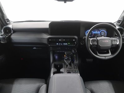 TOYOTA LAND CRUISER 250 - 5