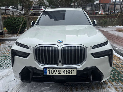 BMW X7 - 1