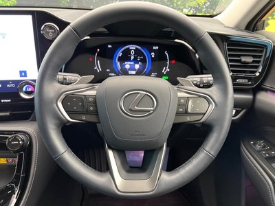 صورة مصغرة 13 لـ 2025 Lexus NX