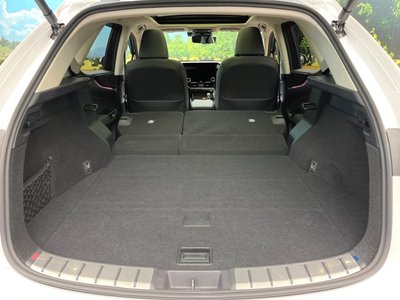 صورة مصغرة 12 لـ 2025 Lexus NX