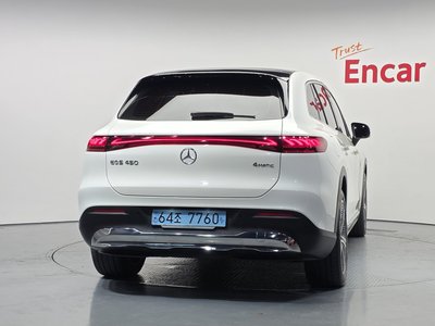 MERCEDES-BENZ EQS SUV - 4