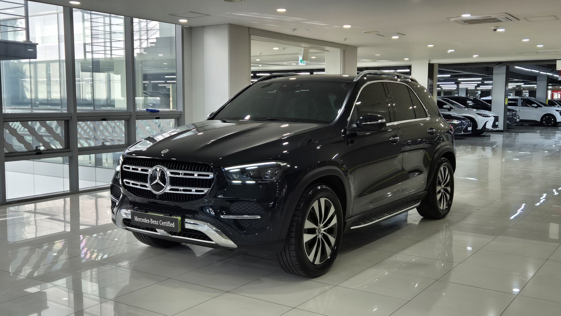 MERCEDES-BENZ GLE - View 1