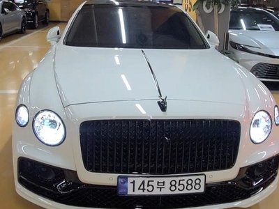2021 BENTLEY FLYING SPUR 照片 1