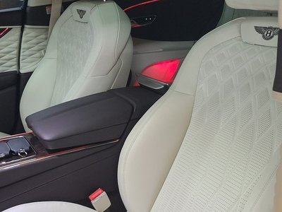 2021 BENTLEY FLYING SPUR 照片 3