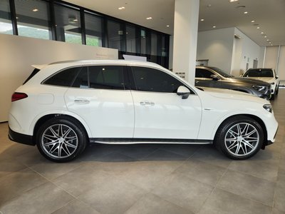 MERCEDES-BENZ GLC - 9